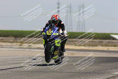 media/Aug-03-2025-TrackDaz (Sun) [[bf4a71acf9]]/A Group/12pm (Wheelie Bump)/